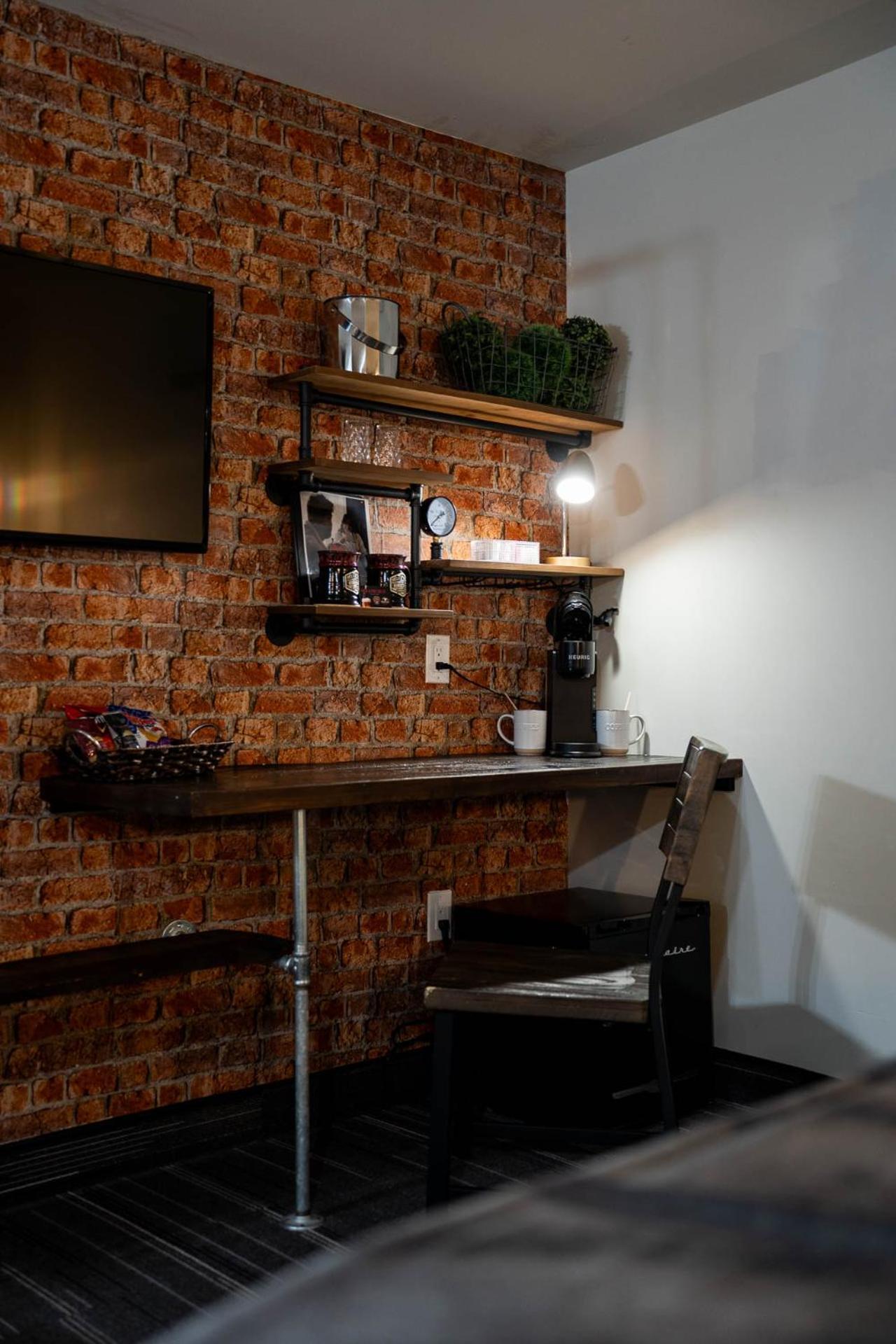 Kingsville Heart & Hops Brewery Suites מראה חיצוני תמונה