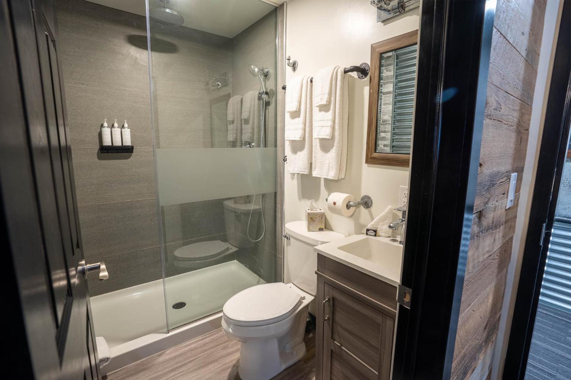 Kingsville Heart & Hops Brewery Suites מראה חיצוני תמונה